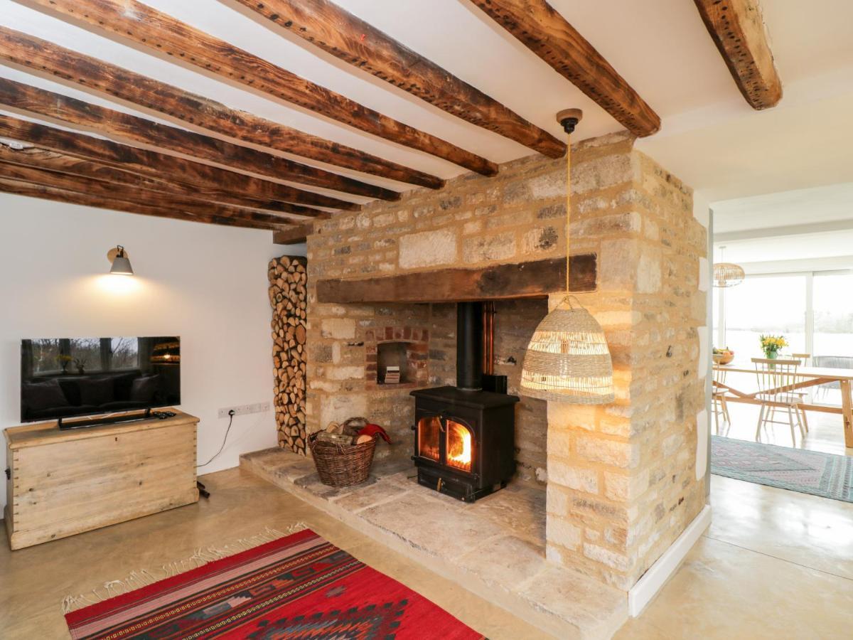 High Cogges Farm Holiday Cottages Witney Εξωτερικό φωτογραφία