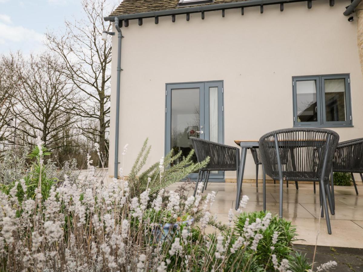 High Cogges Farm Holiday Cottages Witney Εξωτερικό φωτογραφία