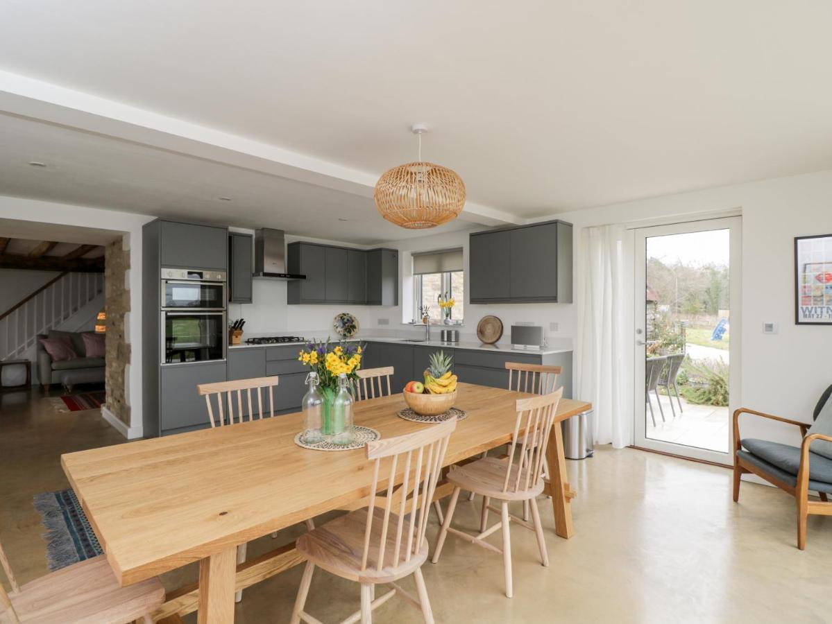 High Cogges Farm Holiday Cottages Witney Εξωτερικό φωτογραφία