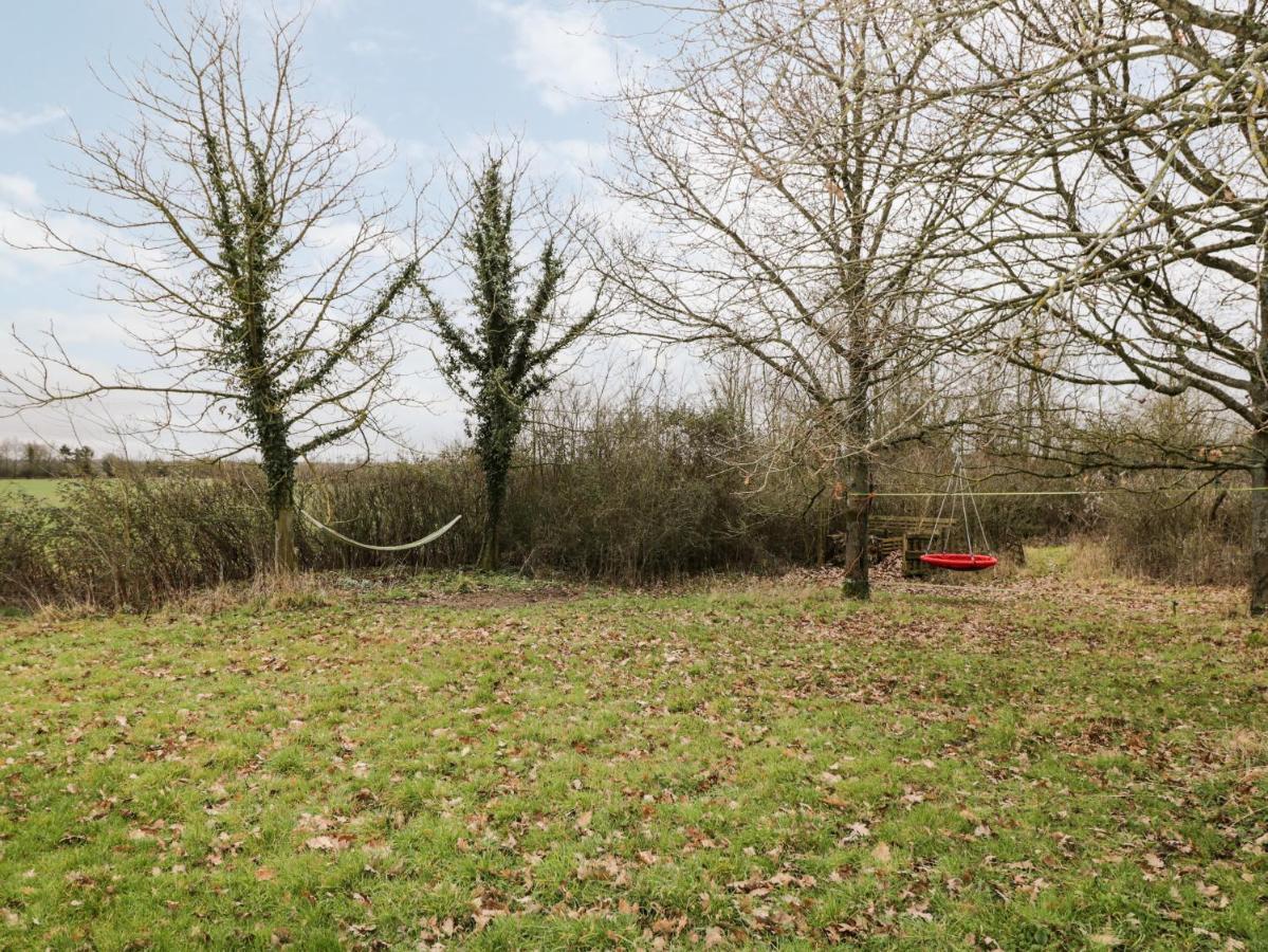 High Cogges Farm Holiday Cottages Witney Εξωτερικό φωτογραφία
